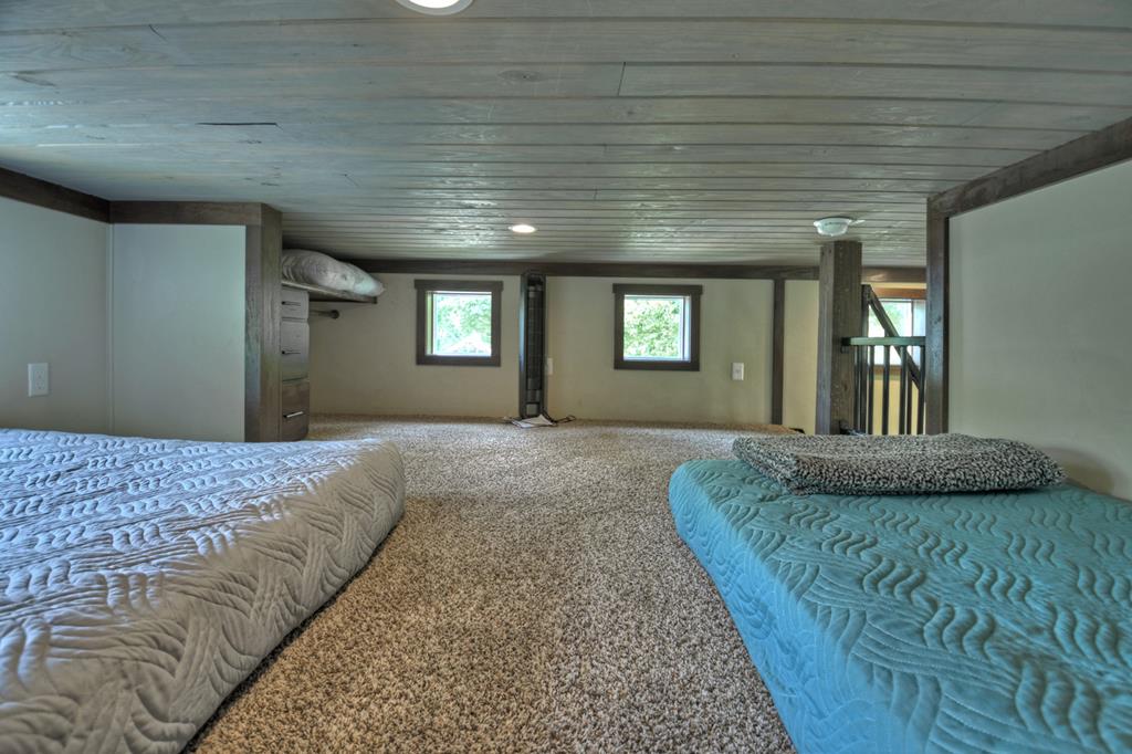 35 Mountain Meadows Circle