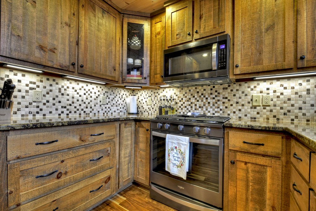 705 George Curtis Road