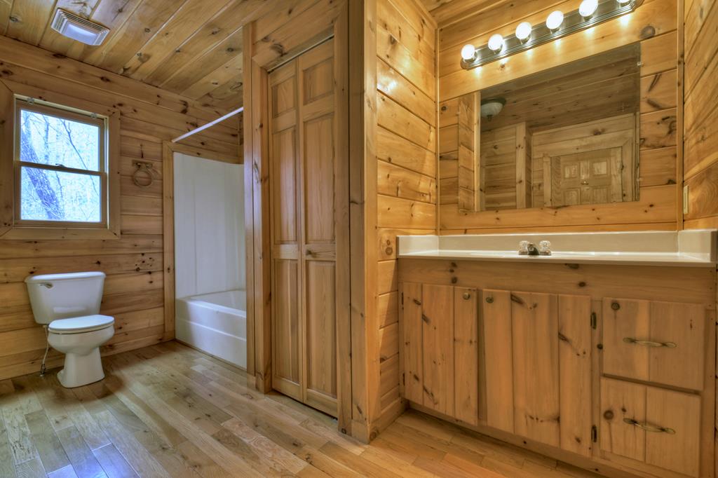 162 Toccoa Overlook Lane