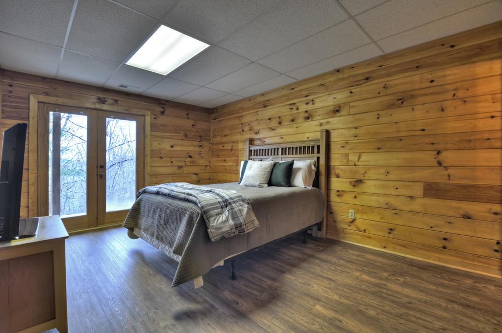 162 Toccoa Overlook Lane