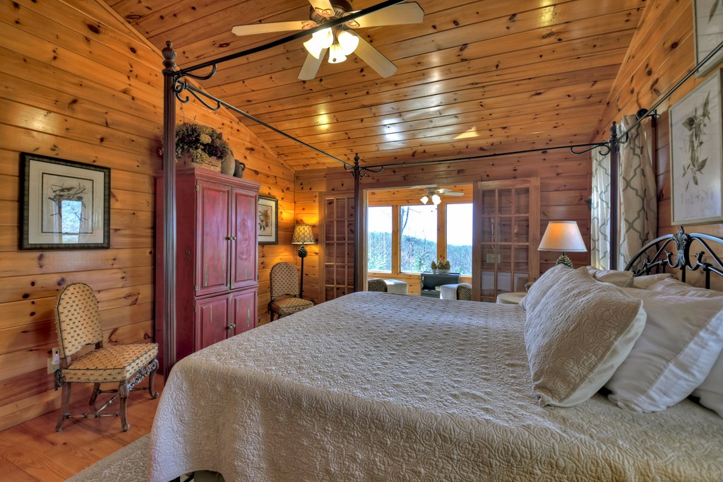 54 Channing Hollow
