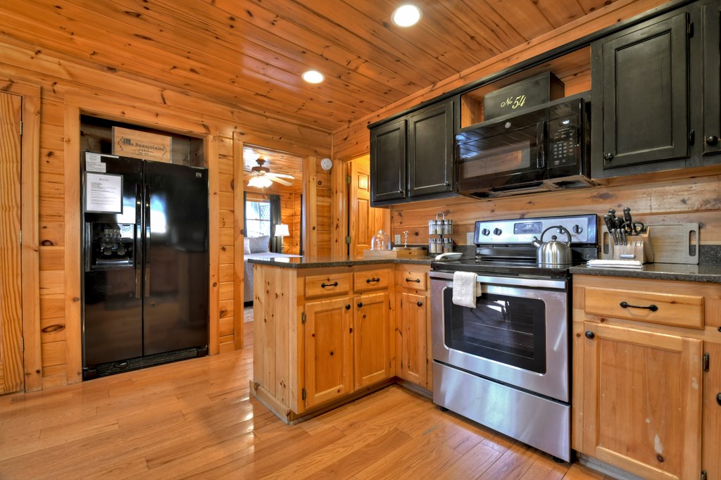 54 Channing Hollow