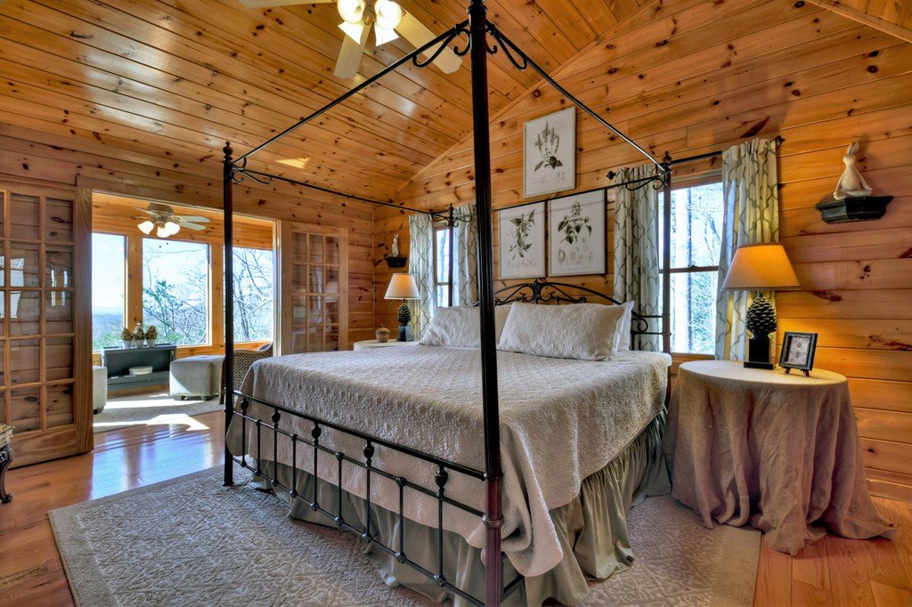 54 Channing Hollow