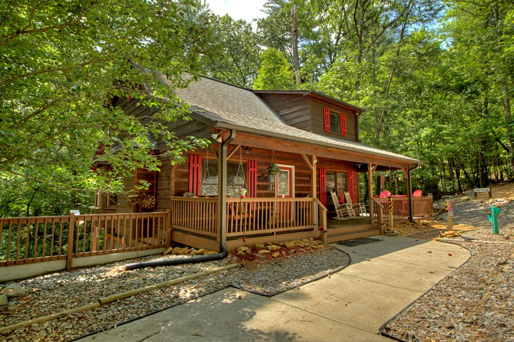 1301 Newport Drive