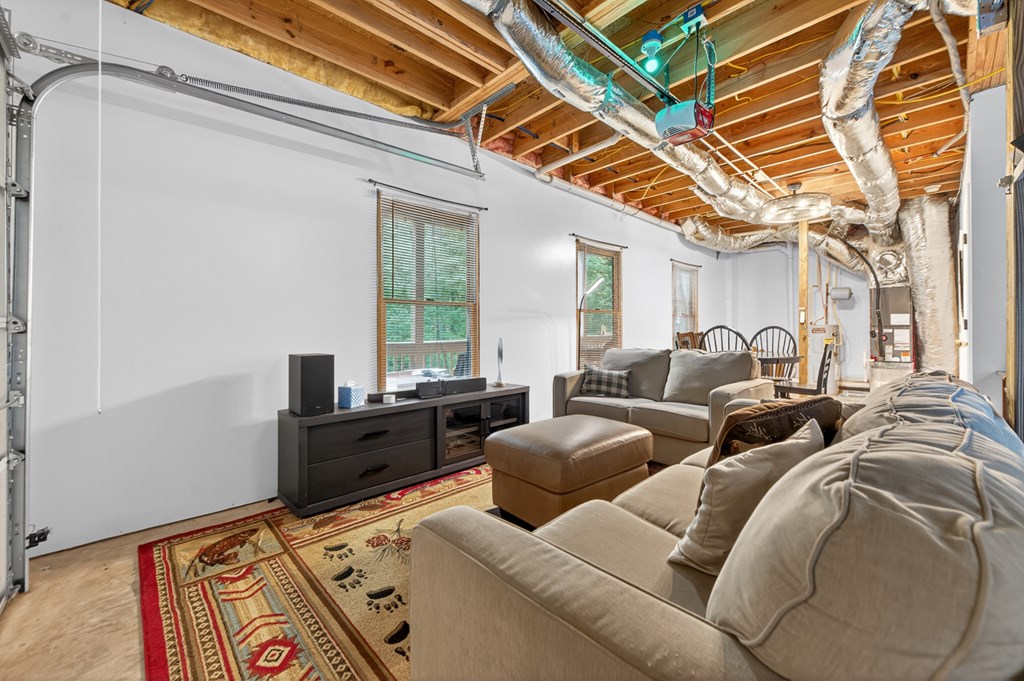 1301 Newport Drive
