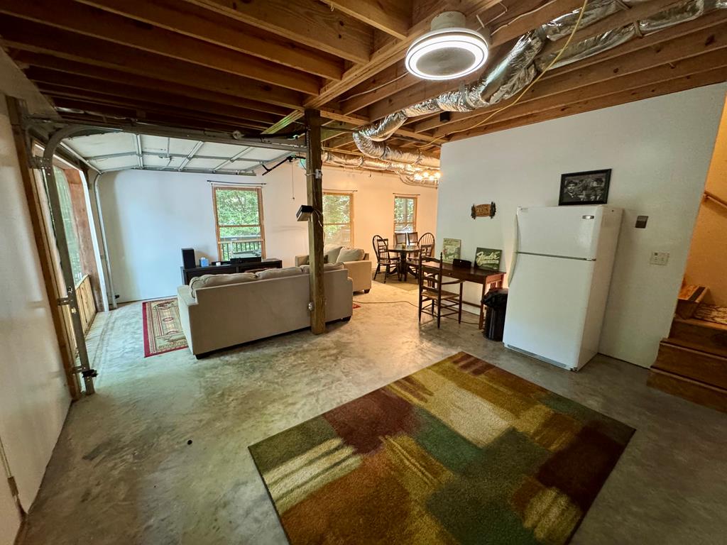 1301 Newport Drive