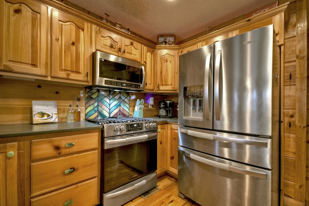 1301 Newport Drive