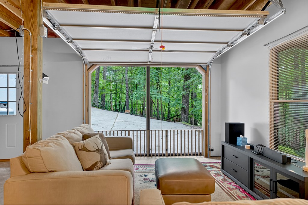 1301 Newport Drive