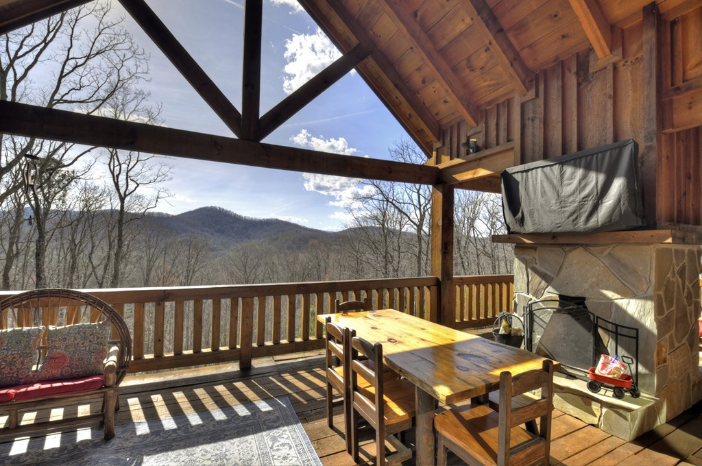 265 Covered Bridge Lane