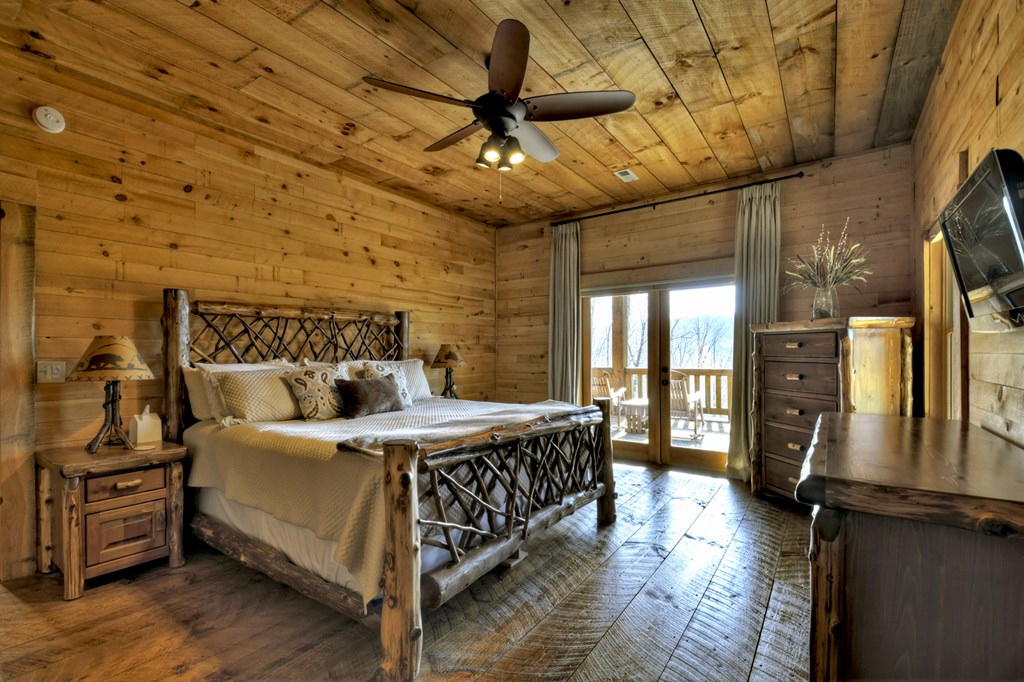 265 Covered Bridge Lane