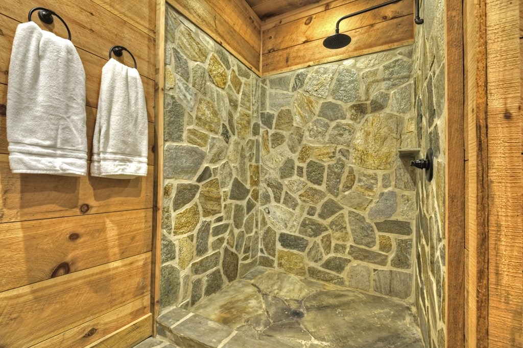 265 Covered Bridge Lane