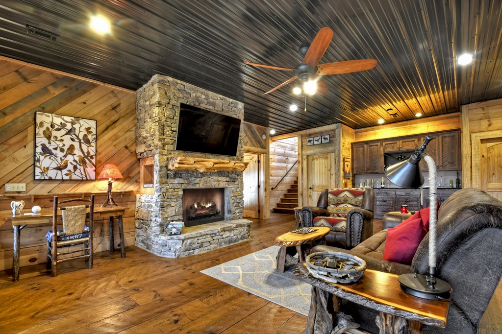 265 Covered Bridge Lane