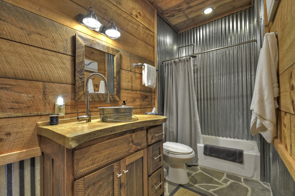 265 Covered Bridge Lane