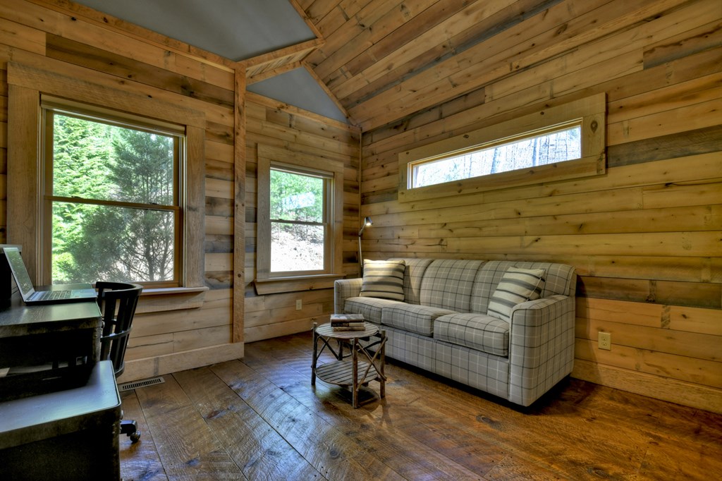 265 Covered Bridge Lane