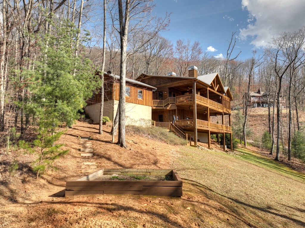 265 Covered Bridge Lane