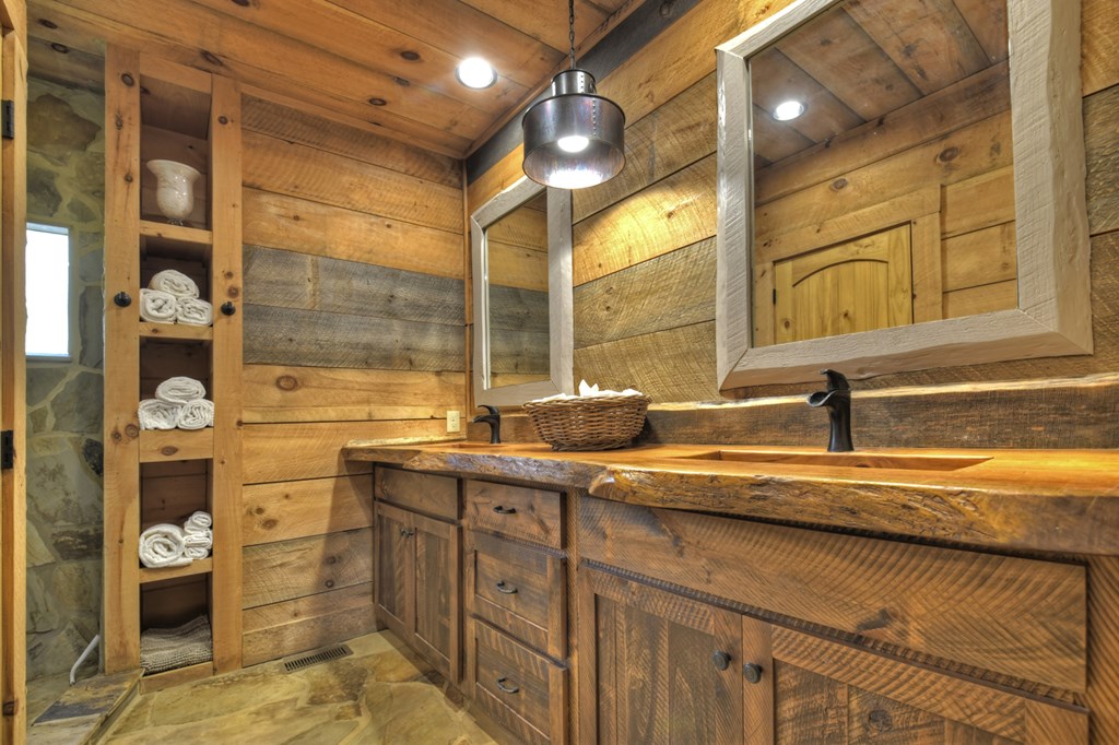 265 Covered Bridge Lane