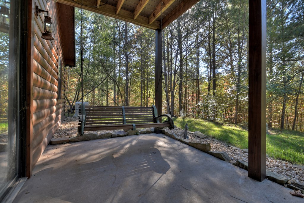 125 Pine View Lane