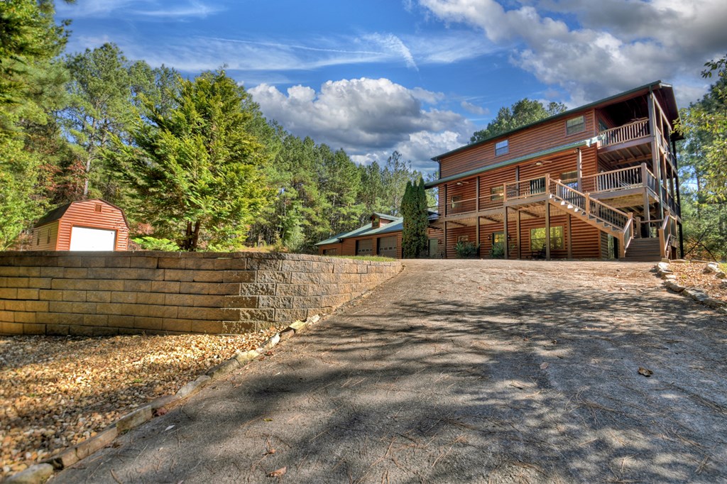 125 Pine View Lane