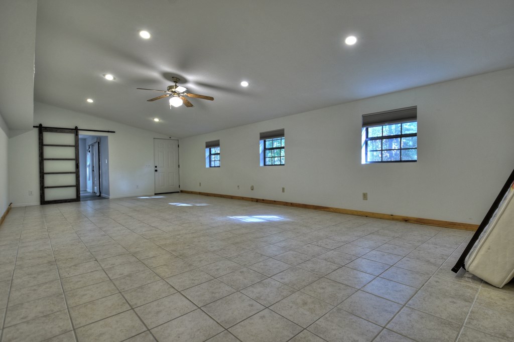 125 Pine View Lane