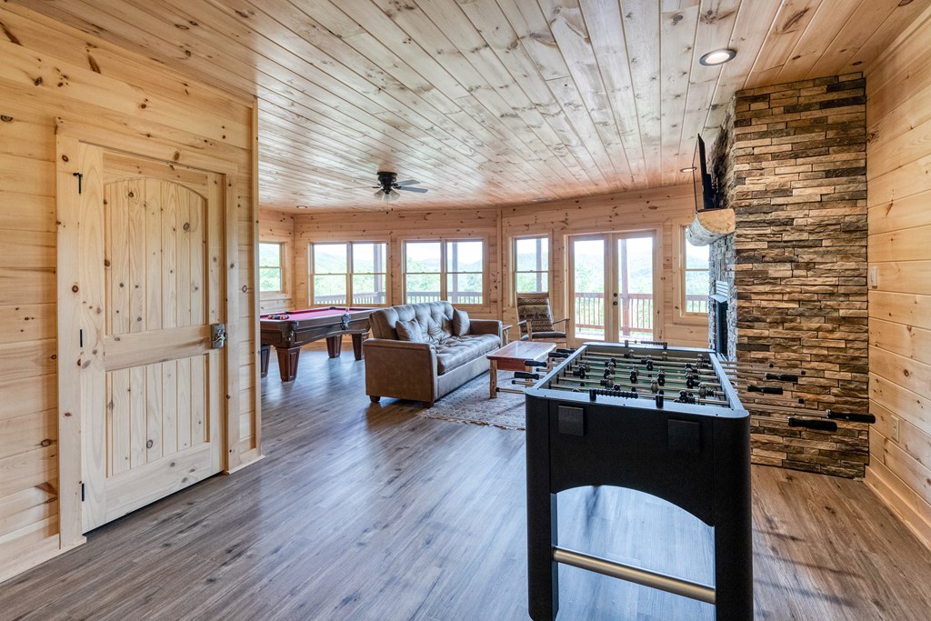 93 Stanley Ridge Drive