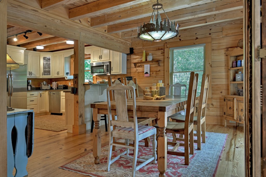 18 Mallard Lane
