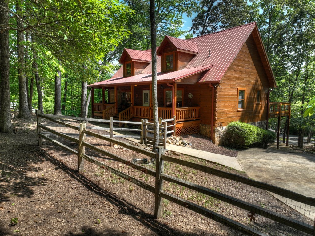 18 Mallard Lane