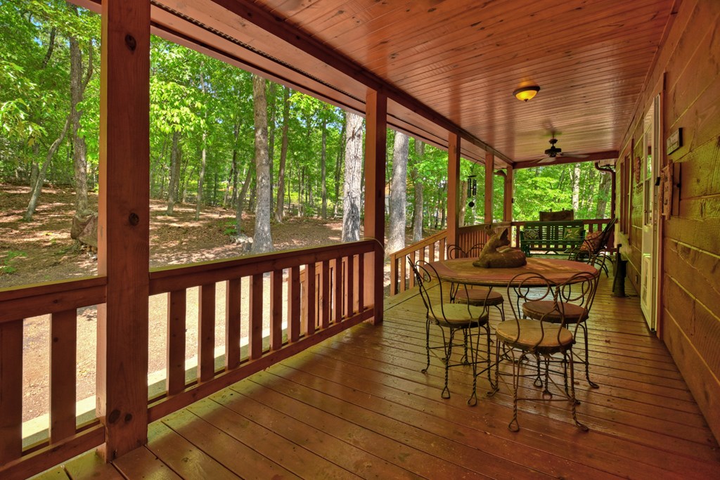 18 Mallard Lane