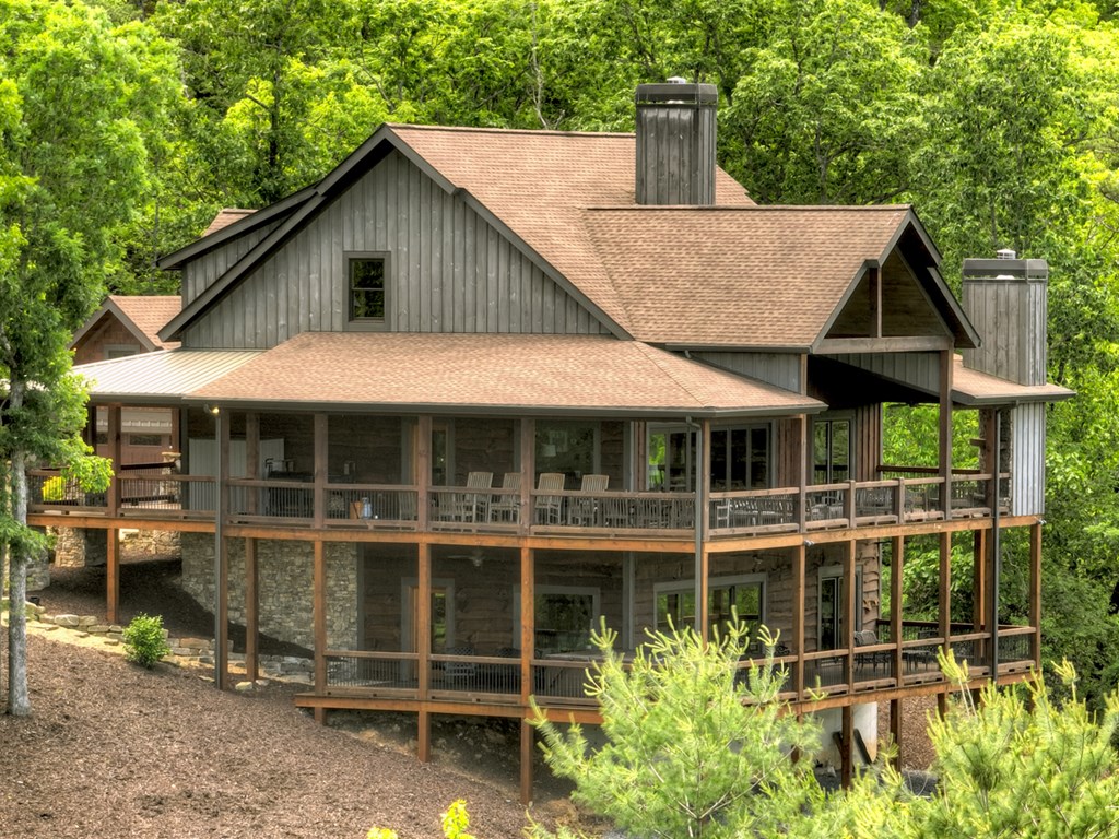 330 Serenity Ridge Lane