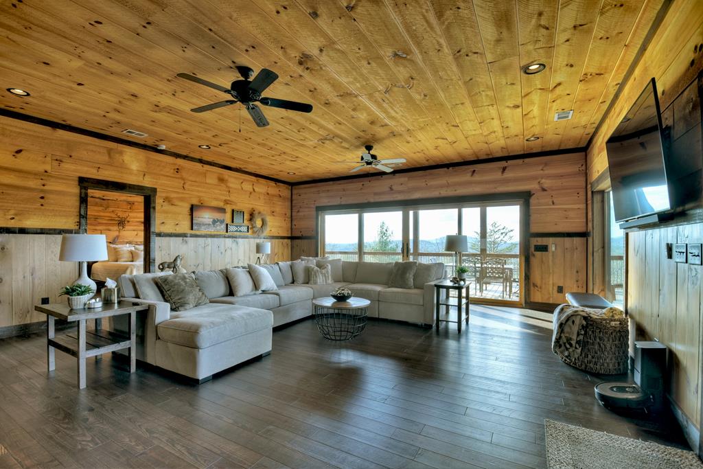 330 Serenity Ridge Lane