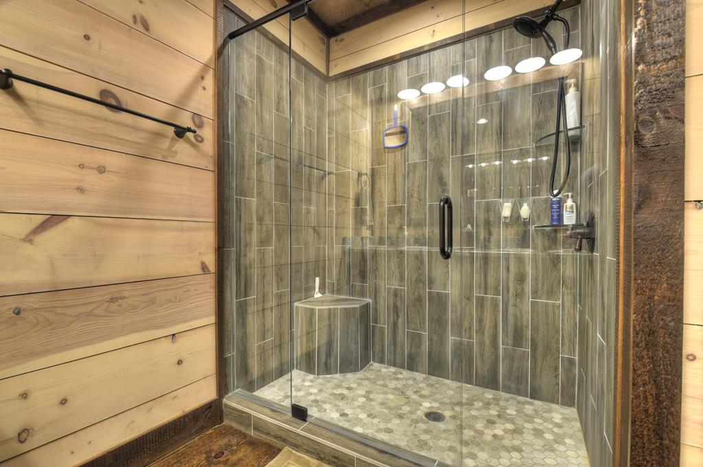 330 Serenity Ridge Lane