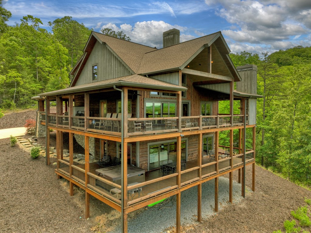 330 Serenity Ridge Lane