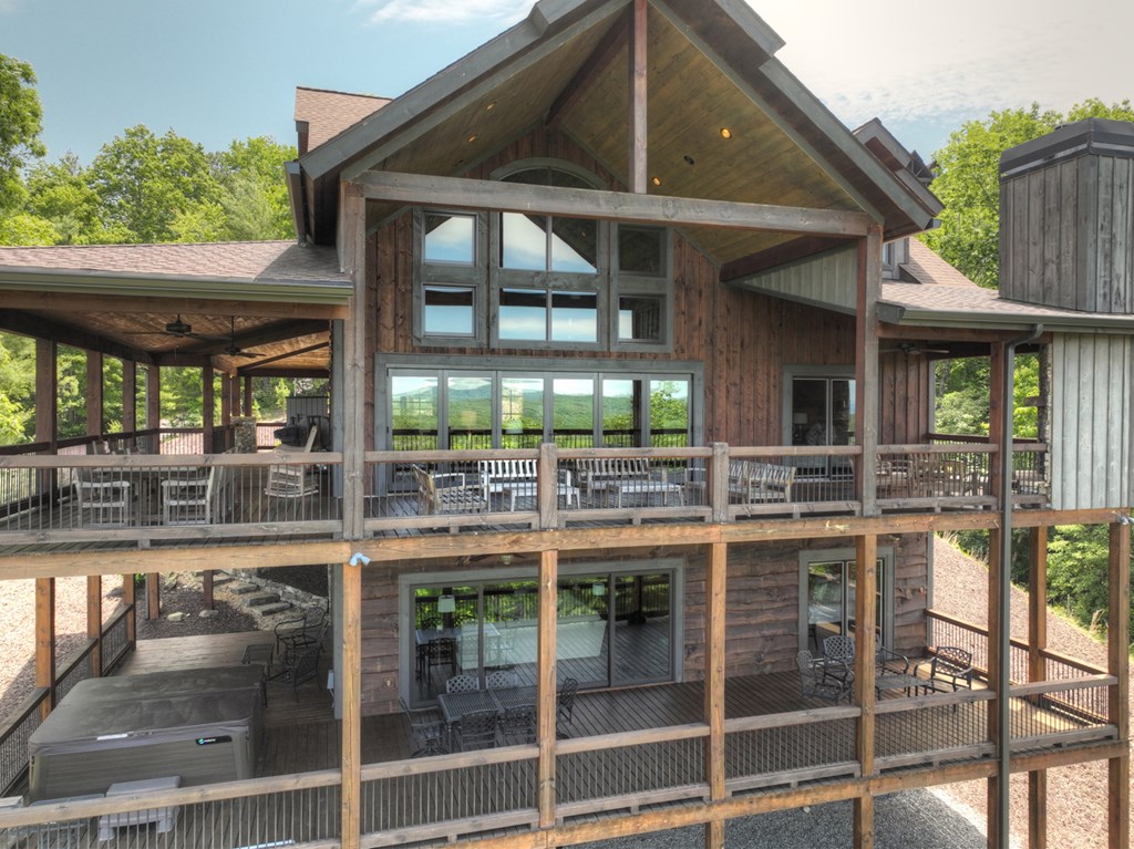 330 Serenity Ridge Lane