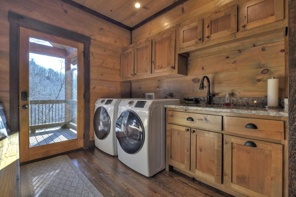 330 Serenity Ridge Lane