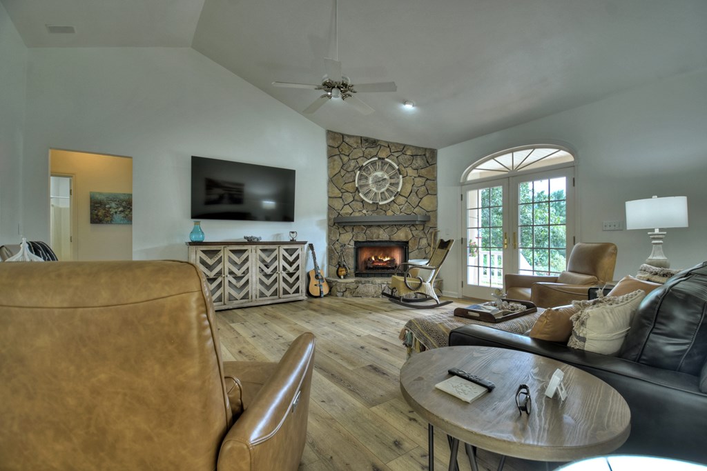 174 Oak Lane
