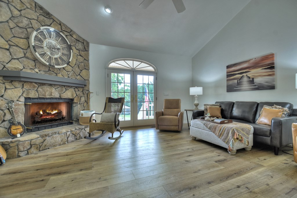 174 Oak Lane