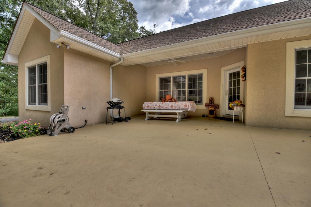 174 Oak Lane