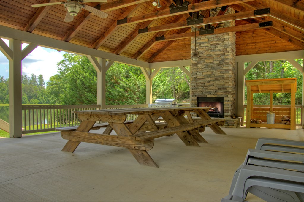 LOT 140 Fox Lake
