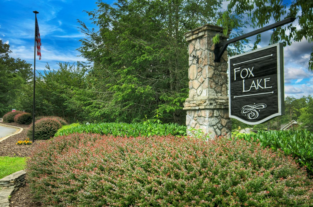 LOT 140 Fox Lake