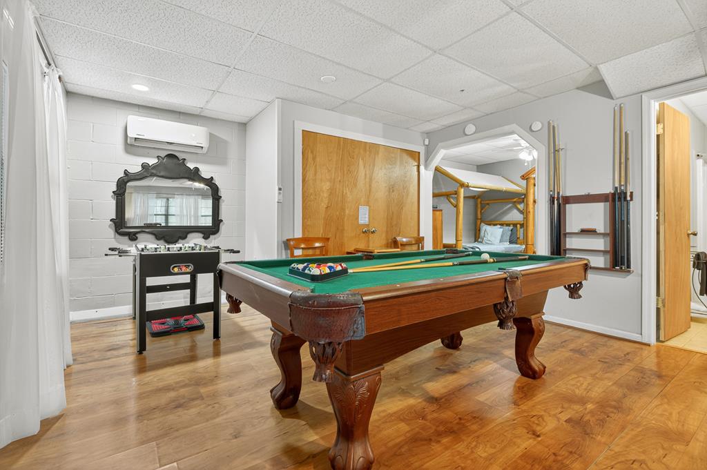 566 Mountain View Circle