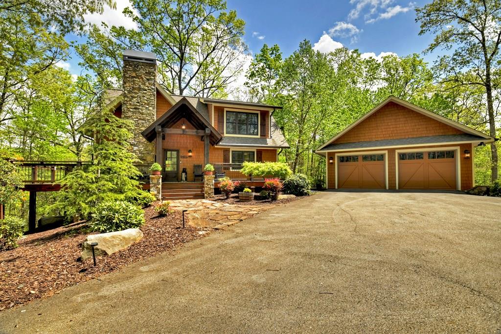 2634 Mountain Tops Road