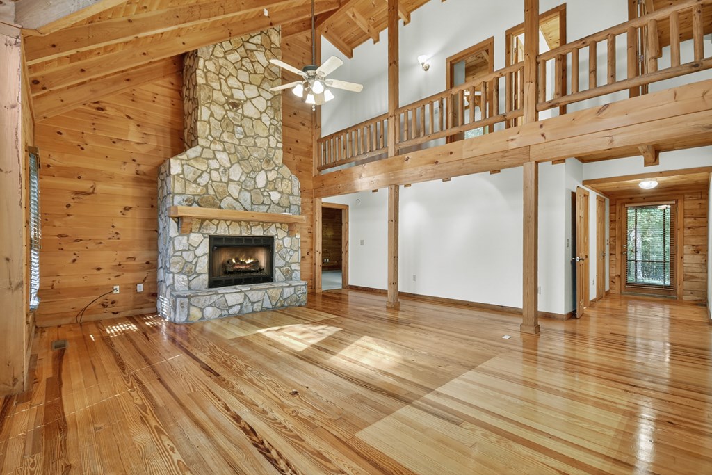 45 Wolf Creek Mountain Road