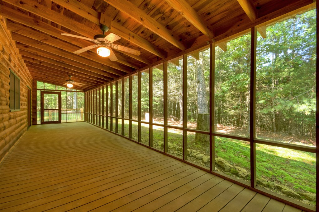 45 Wolf Creek Mountain Road