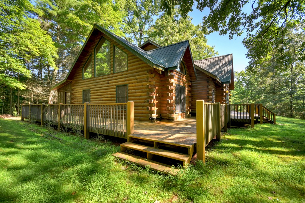 45 Wolf Creek Mountain Road