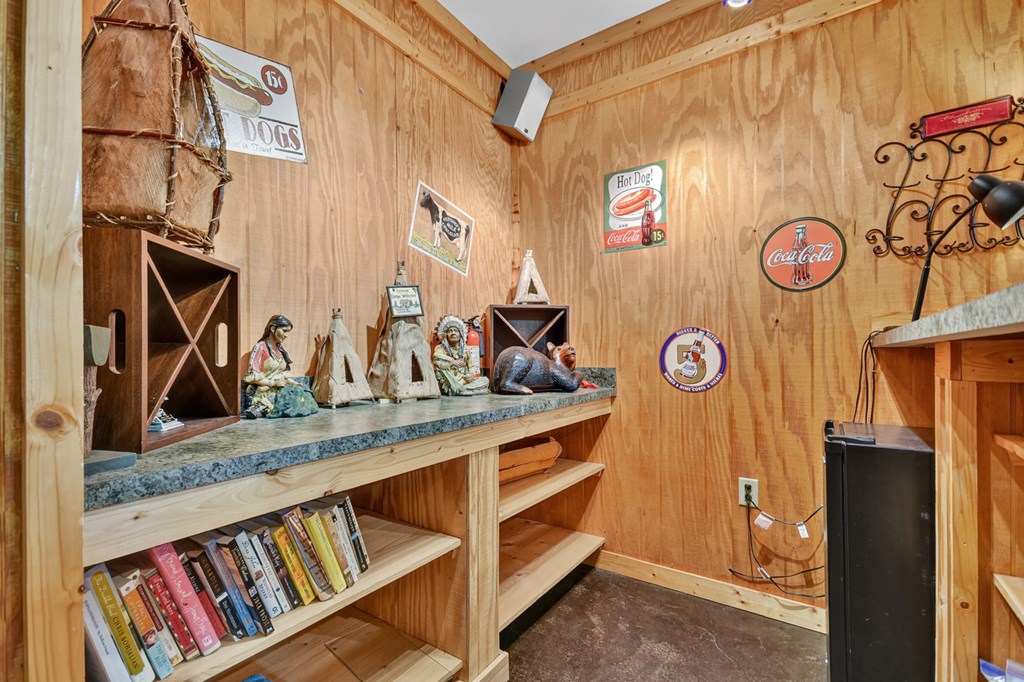 852 Miners Mountain Road