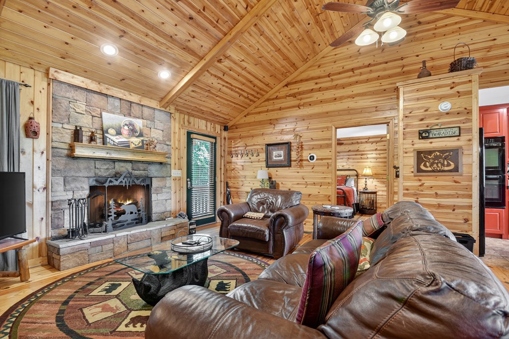 852 Miners Mountain Road