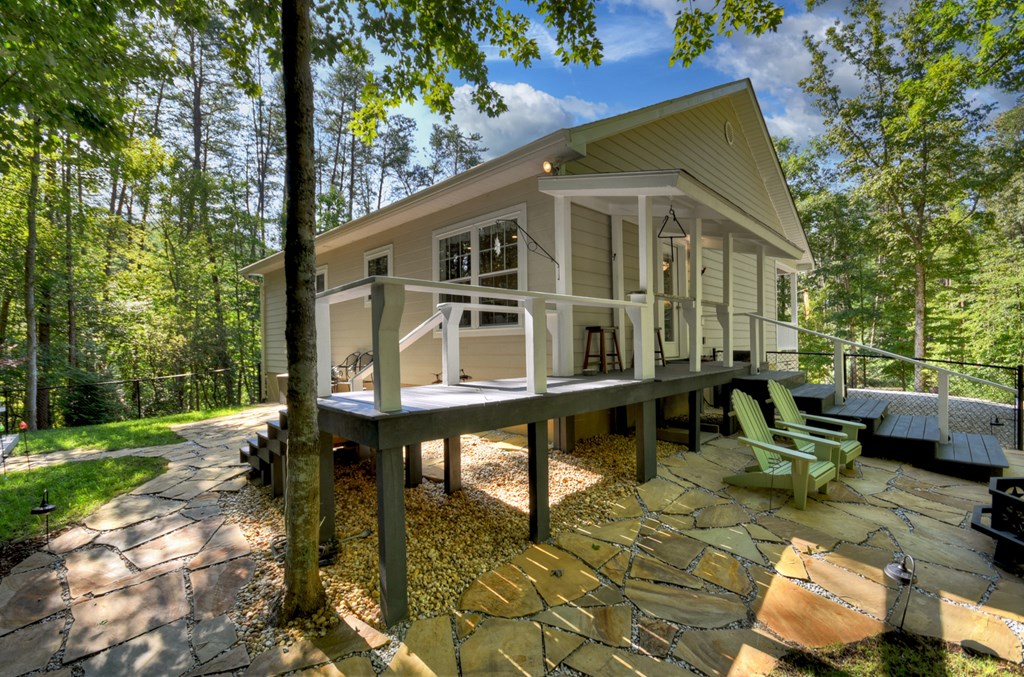 198 Laurel Drive