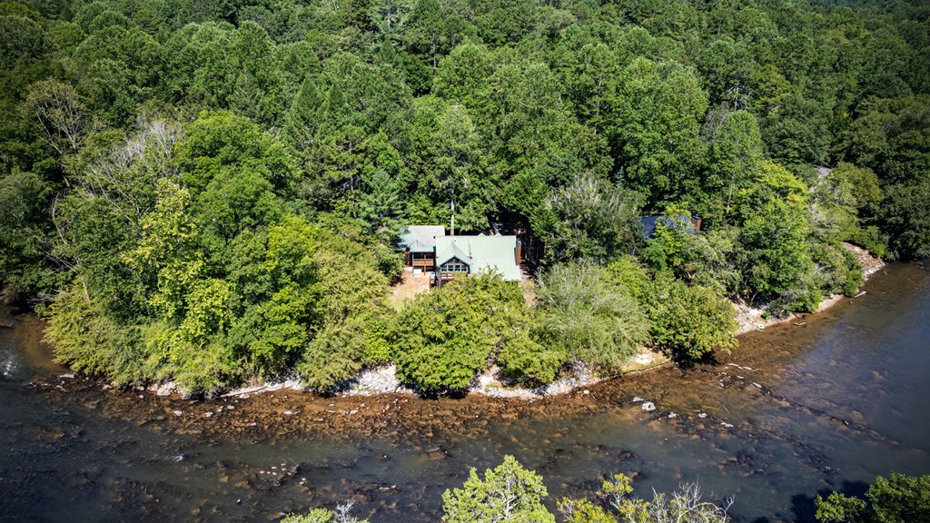 221 Muller Lane