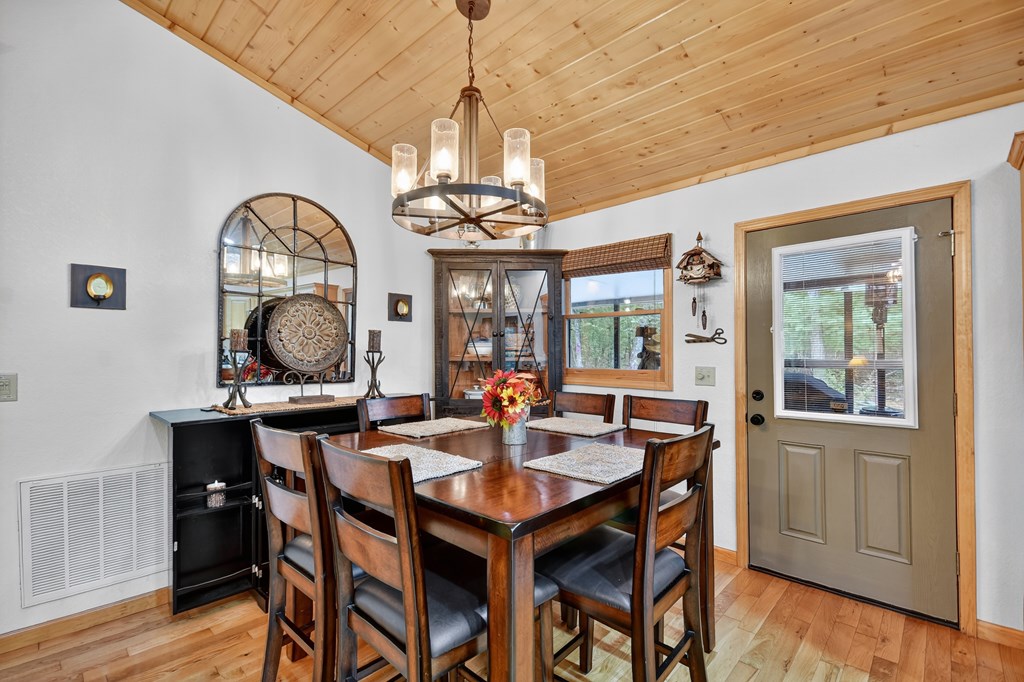 1044 Boulder Creek Road