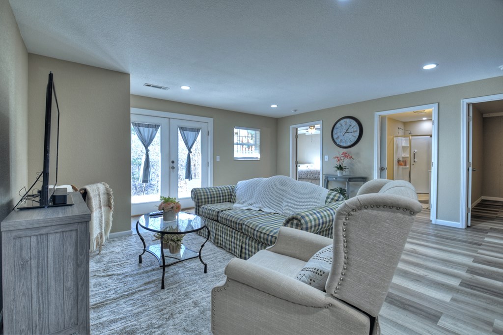 163 Teboe Drive
