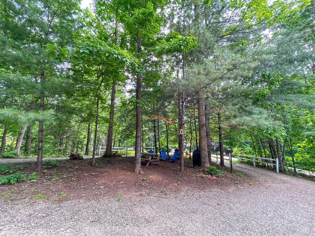 163 Teboe Drive